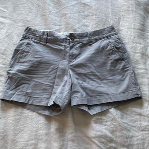Gray old navy shorts in size 2